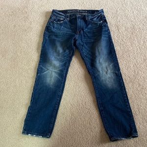 Mens American Eagle Slim Straight Jeans.